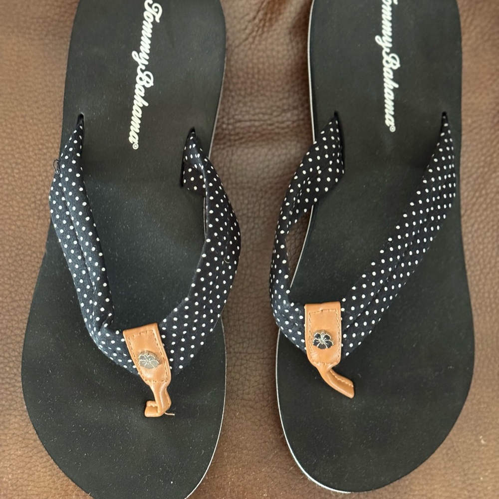 Tommy Bahama Black Sandals with Polka Dot Straps